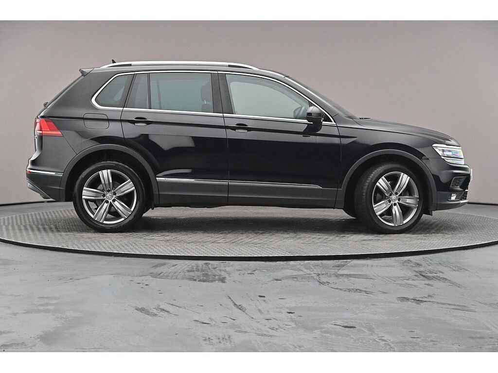 Volkswagen Tiguan SEL 2.0 TSI 4Motion 190PS 7-Speed DSG 5 Door