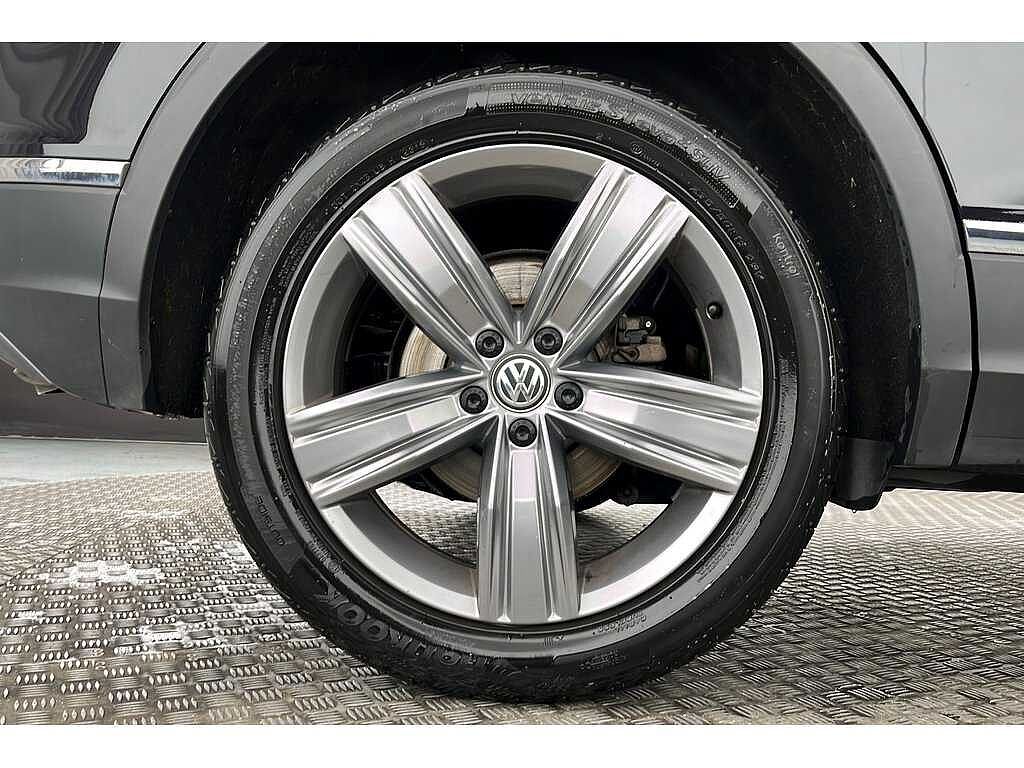 Volkswagen Tiguan SEL 2.0 TSI 4Motion 190PS 7-Speed DSG 5 Door