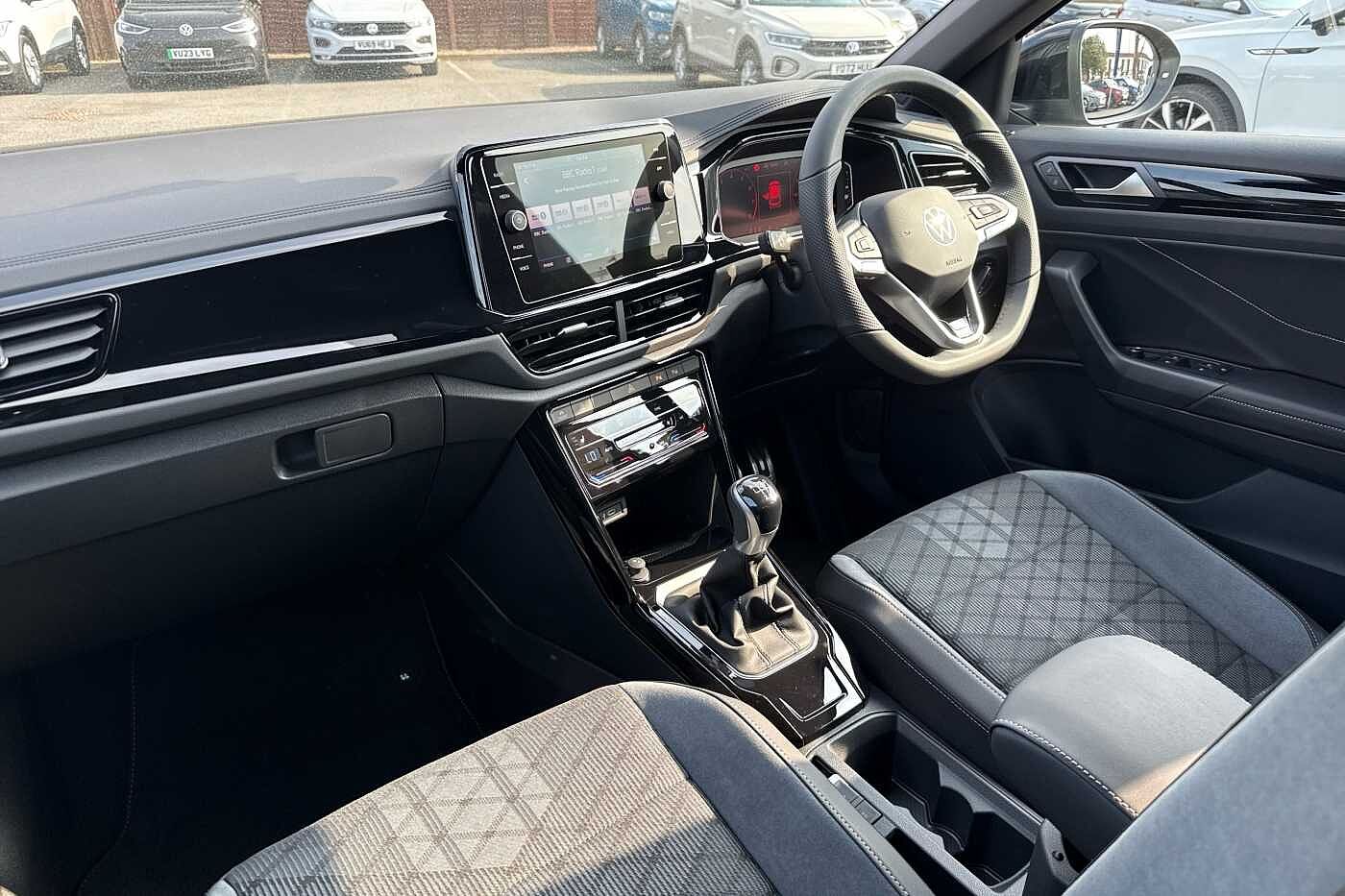 Volkswagen T-roc Hatchback 1.5 TSI Black Edition 5dr