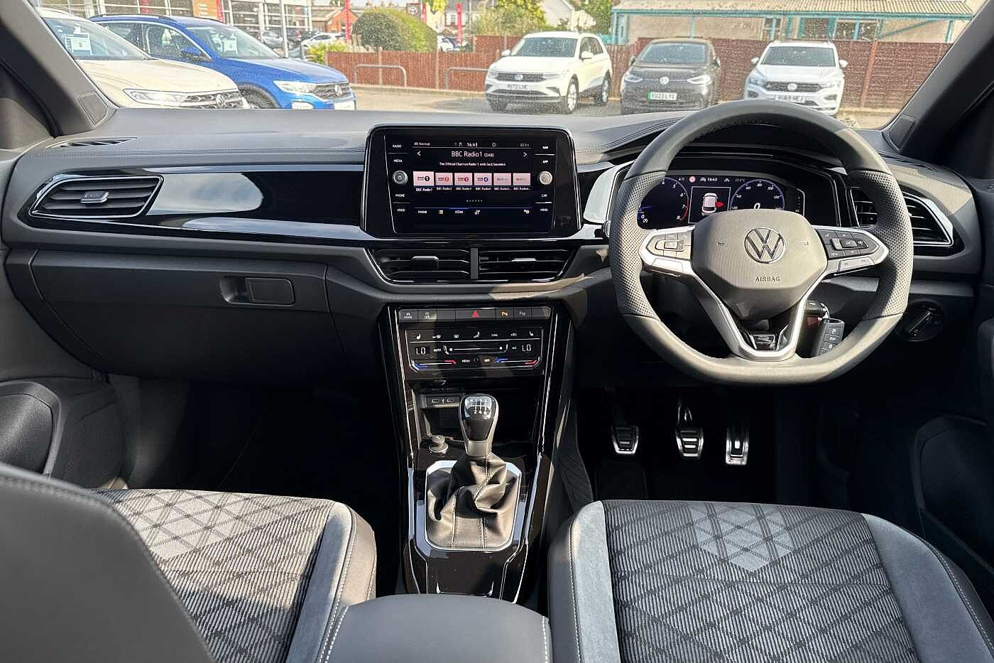 Volkswagen T-roc Hatchback 1.5 TSI Black Edition 5dr