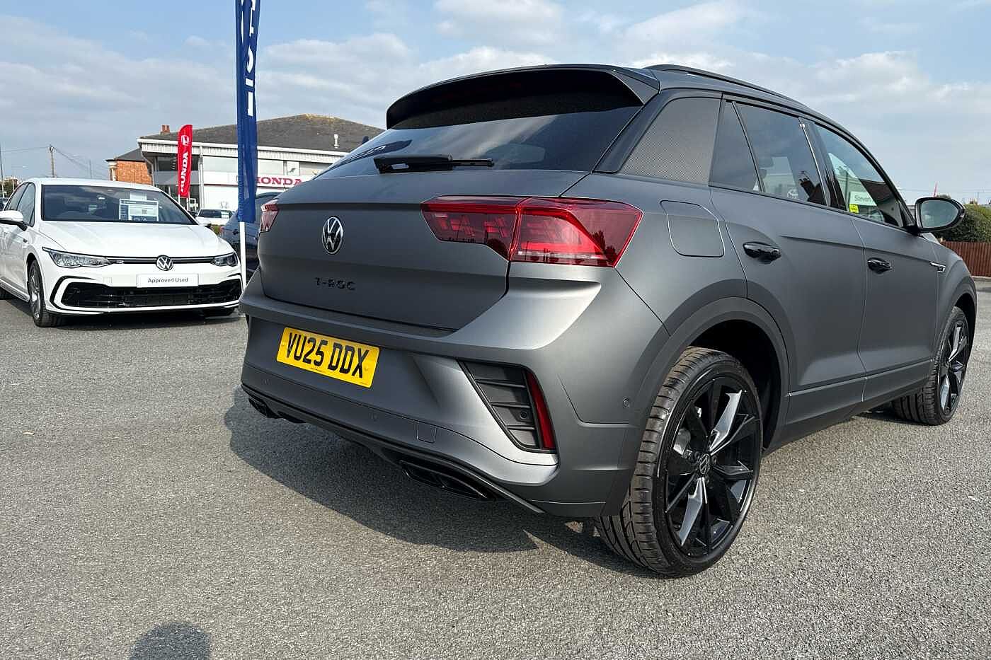 Volkswagen T-roc Hatchback 1.5 TSI Black Edition 5dr