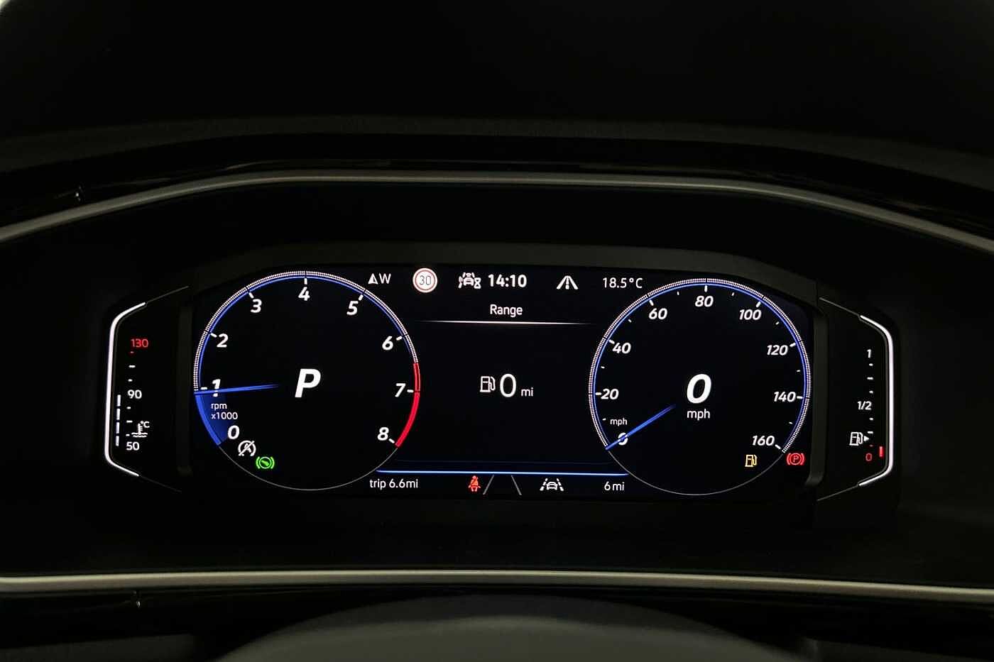 Volkswagen T-ROC Mk1 Facelift (2022) 1.5 TSI R-Line 150PS DSG