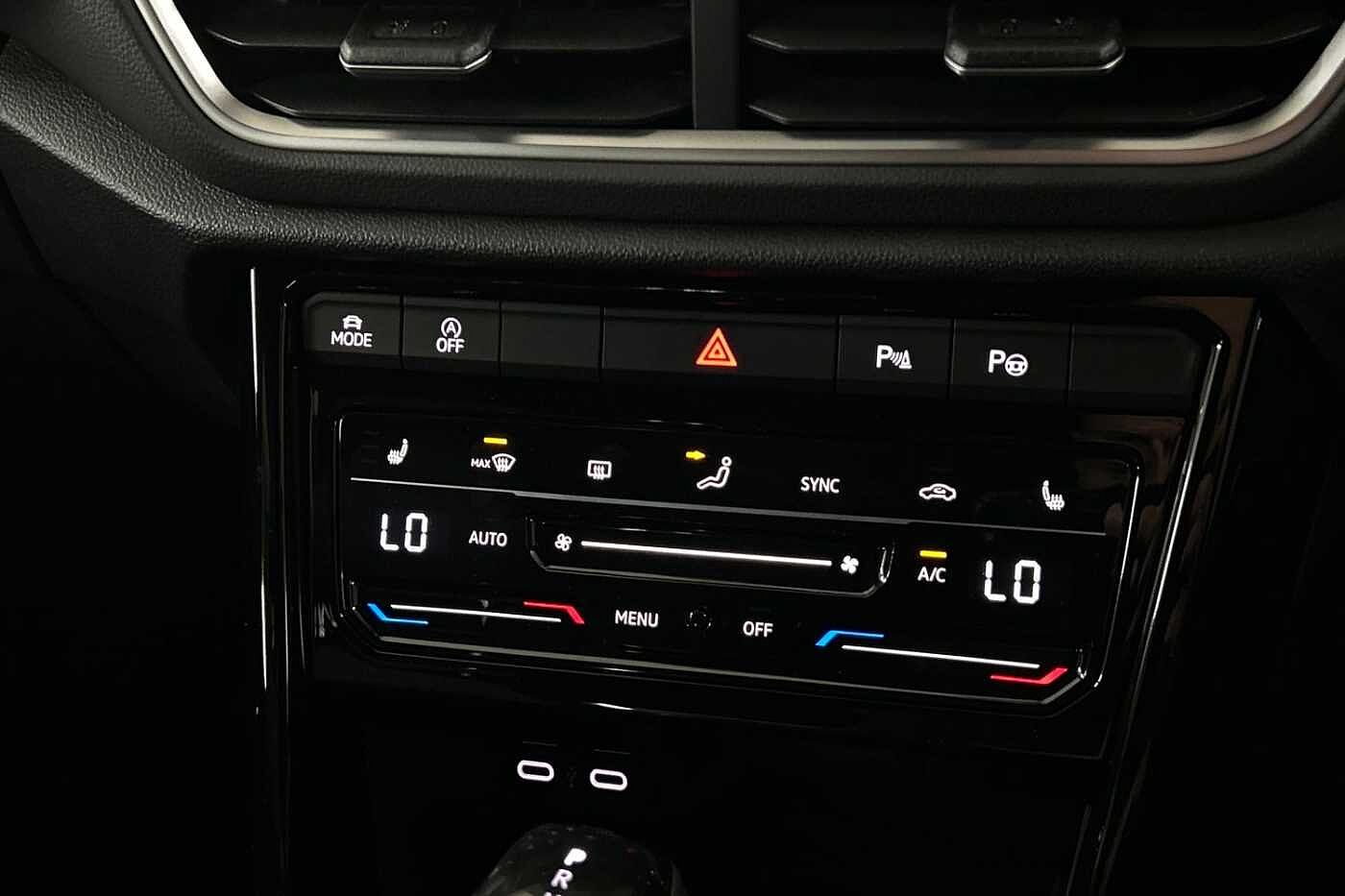 Volkswagen T-ROC Mk1 Facelift (2022) 1.5 TSI R-Line 150PS DSG