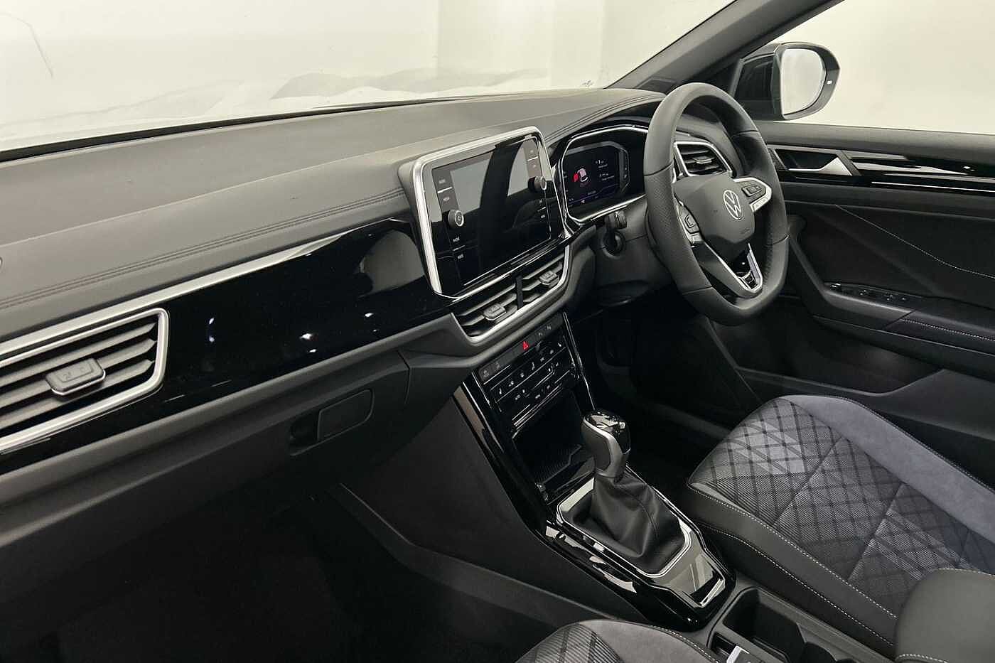 Volkswagen T-ROC Mk1 Facelift (2022) 1.5 TSI R-Line 150PS DSG