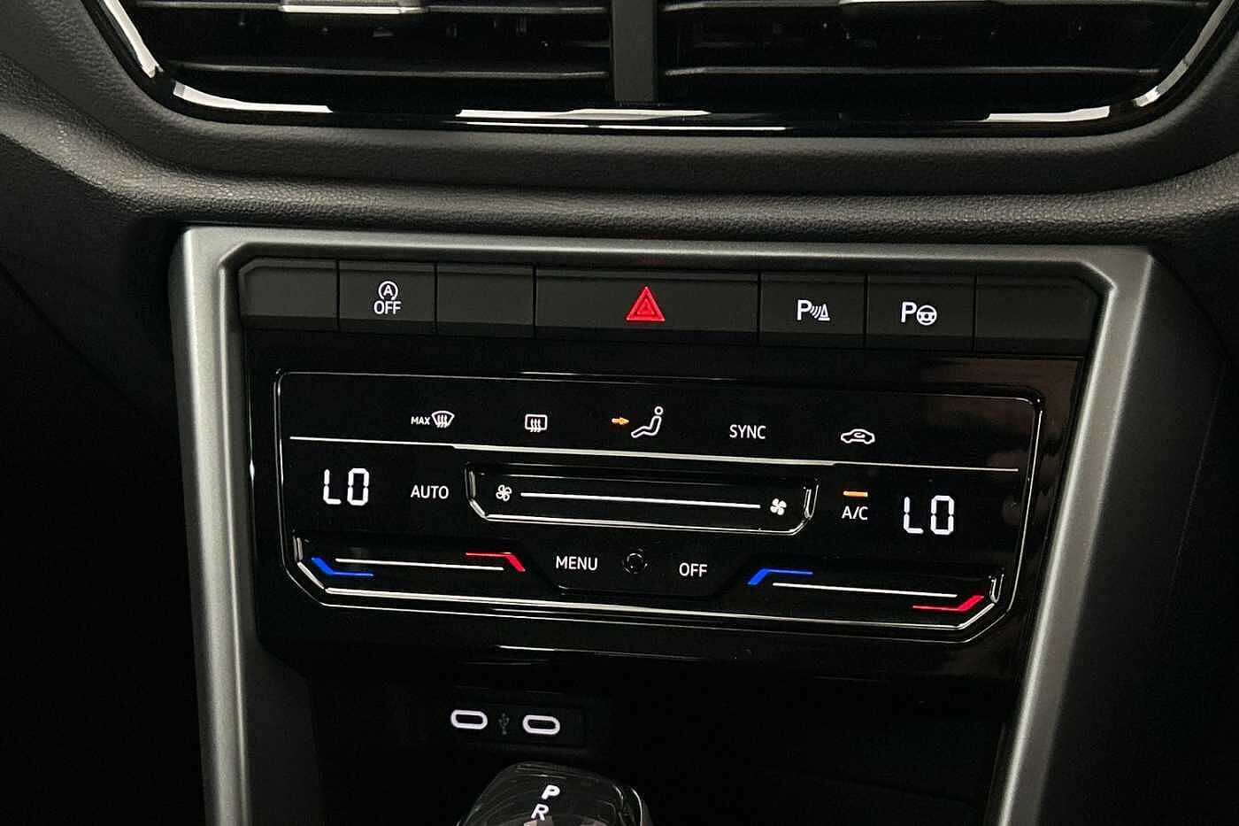 Volkswagen T-ROC 1.5 TSI (150ps) Match DSG