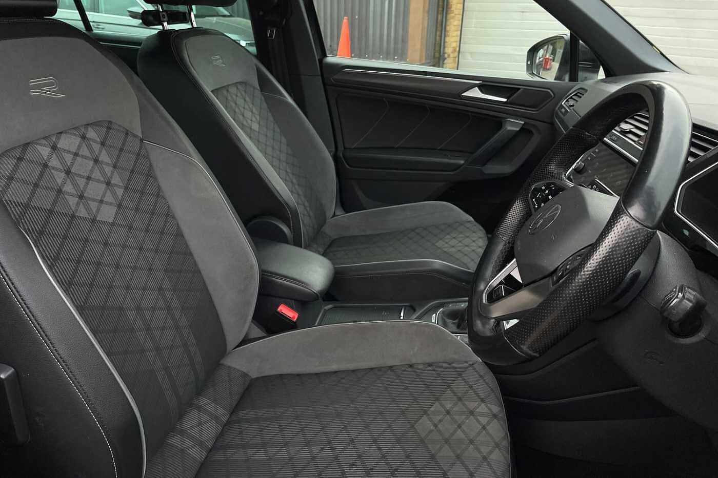 Volkswagen Tiguan R-Line 2.0 TDI 150PS 7-Speed DSG 4Motion 5 Door