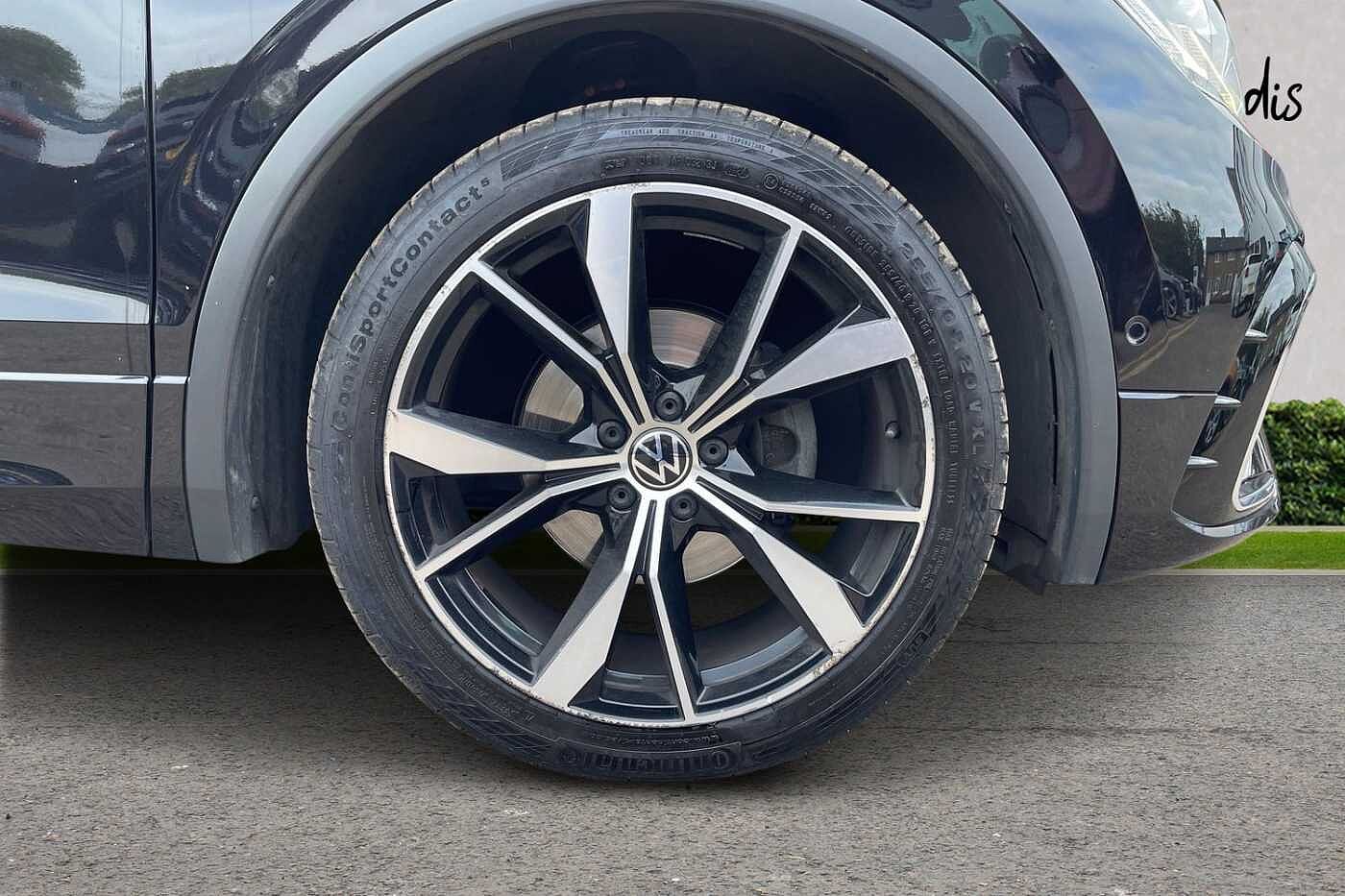 Volkswagen Tiguan R-Line 2.0 TDI 150PS 7-Speed DSG 4Motion 5 Door