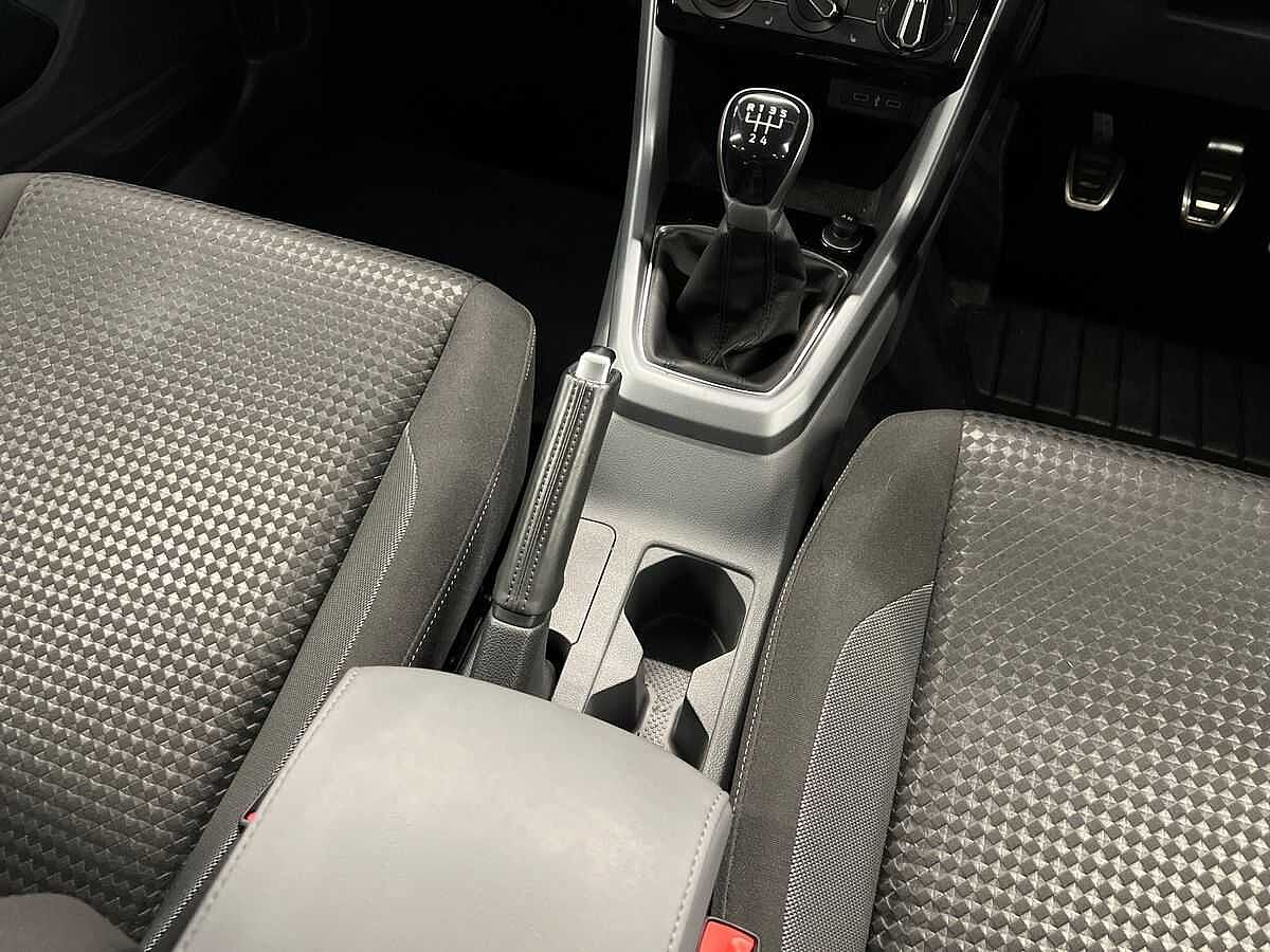 Volkswagen T-Cross 1.0 TSI (95ps) Active Hatchback