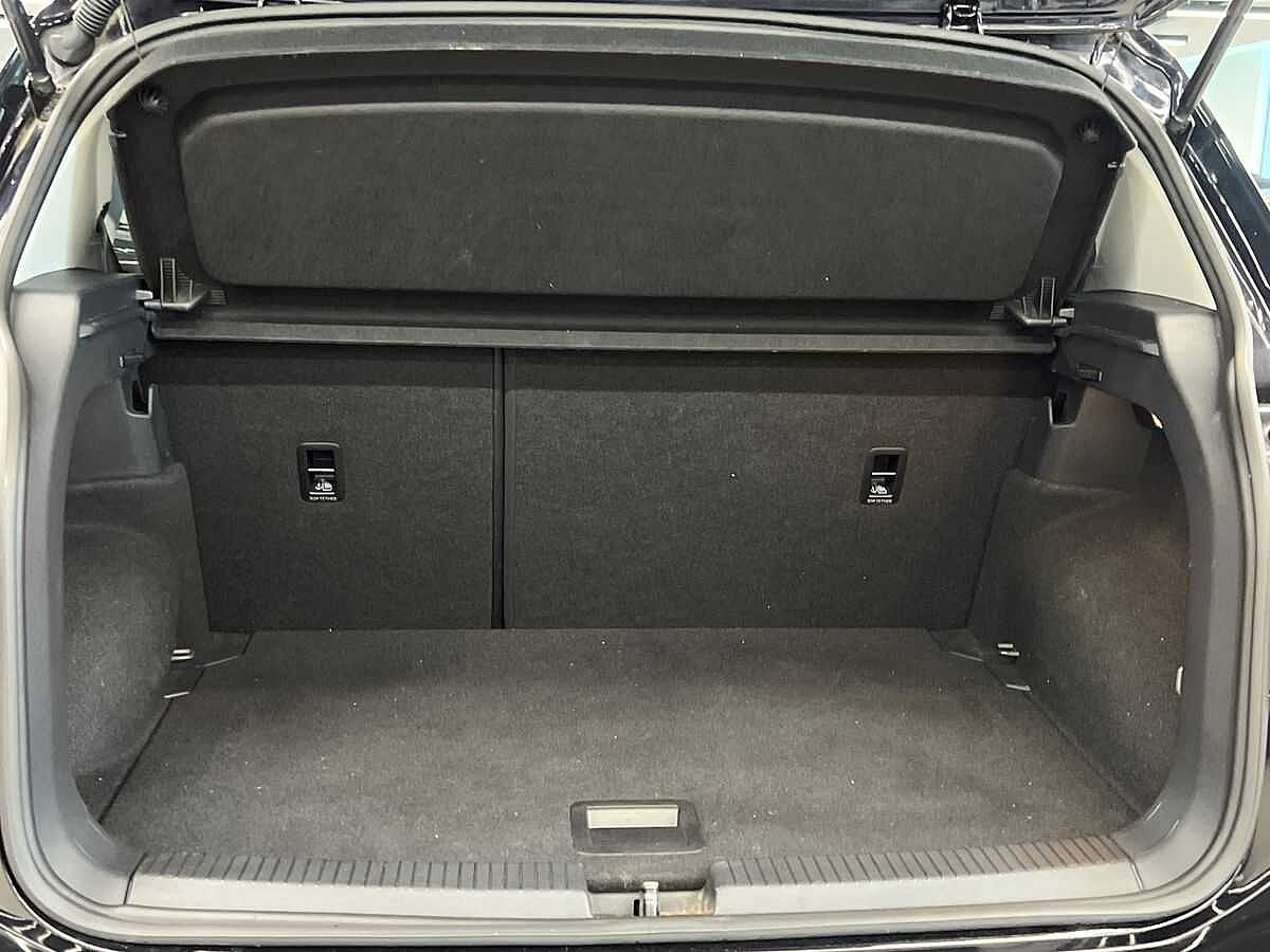 Volkswagen T-Cross 1.0 TSI (95ps) Active Hatchback