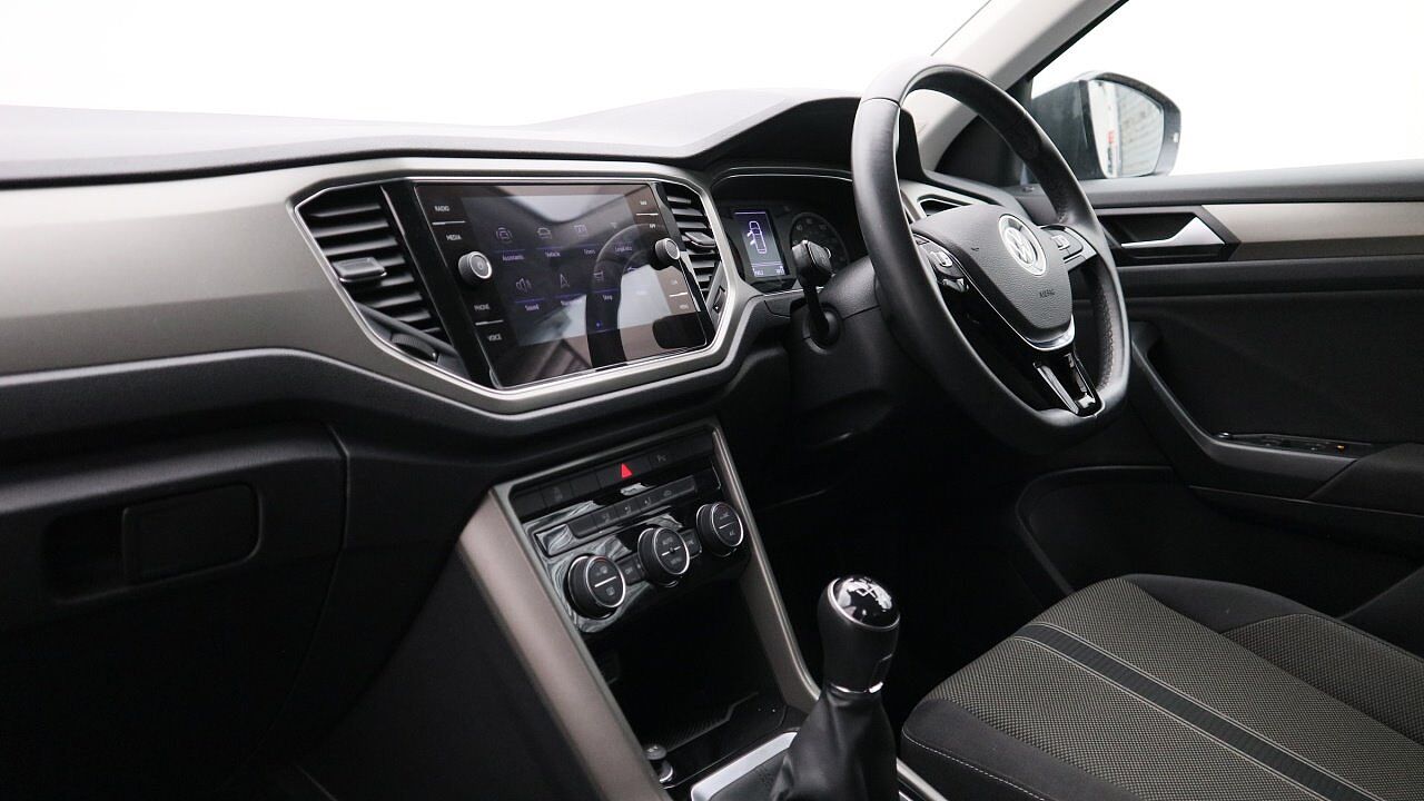 Volkswagen T-ROC 1.5 TSI SE 150PS EVO