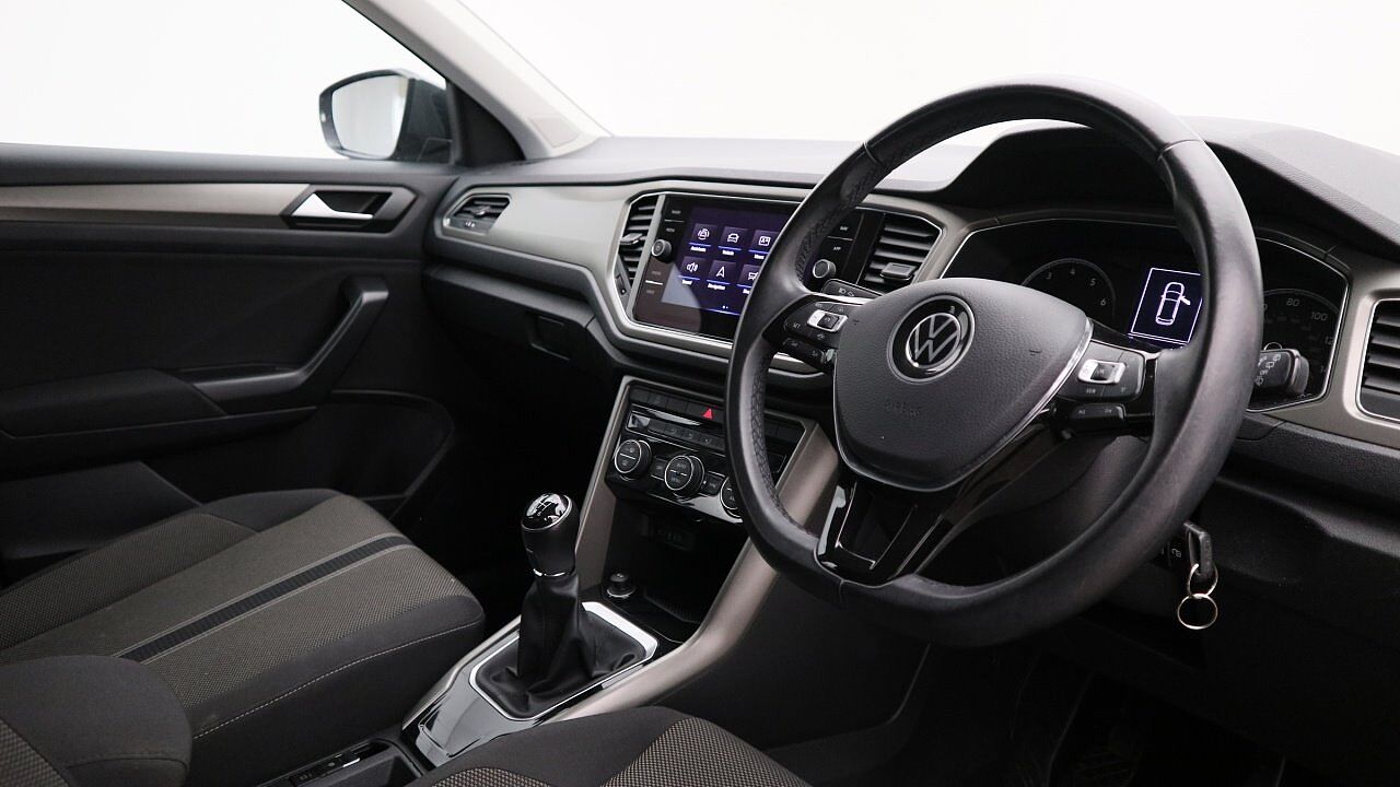 Volkswagen T-ROC 1.5 TSI SE 150PS EVO