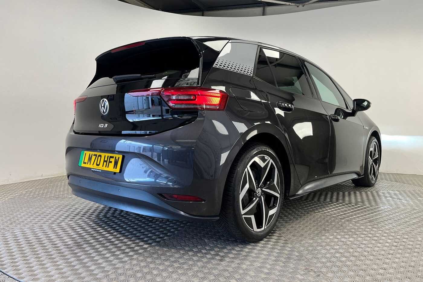 Volkswagen ID.3 Pro Performance 58kWh 1ST Edition Hatchback 5dr Electric Auto (204 ps)