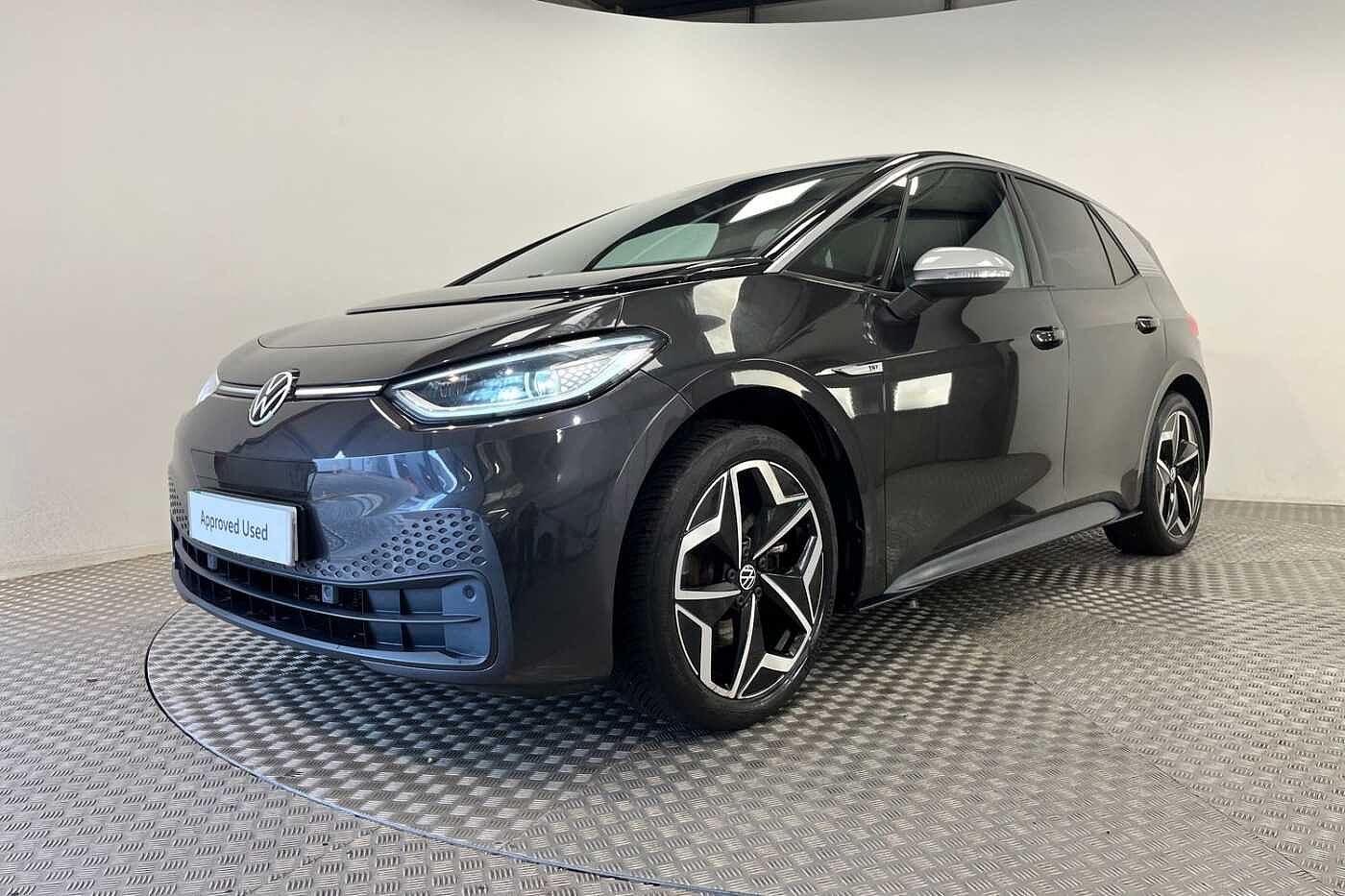 Volkswagen ID.3 Pro Performance 58kWh 1ST Edition Hatchback 5dr Electric Auto (204 ps)