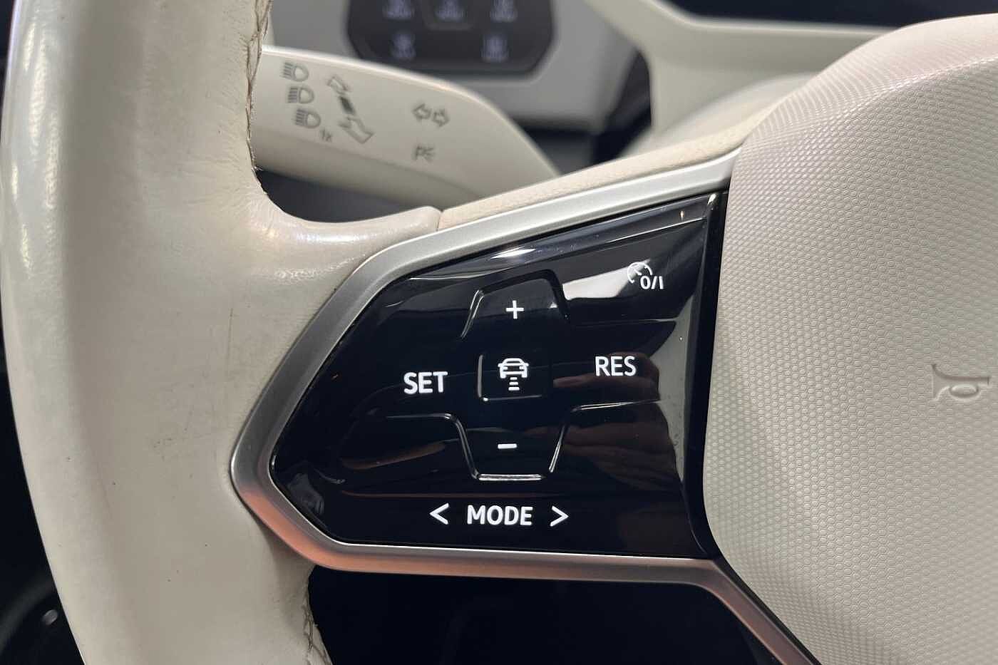Volkswagen ID.3 Pro Performance 58kWh 1ST Edition Hatchback 5dr Electric Auto (204 ps)