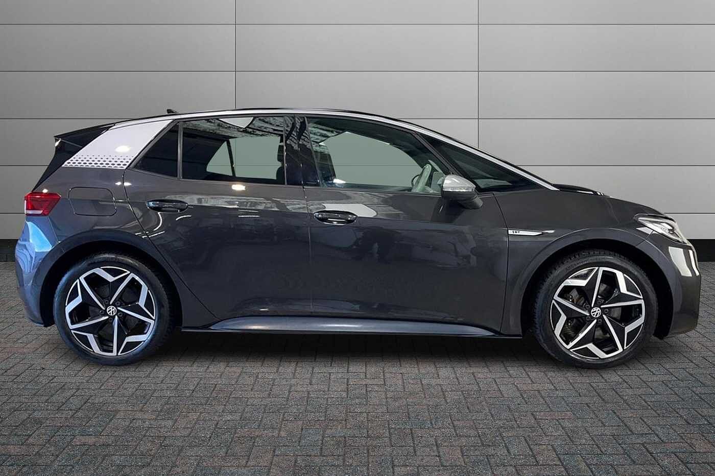 Volkswagen ID.3 Pro Performance 58kWh 1ST Edition Hatchback 5dr Electric Auto (204 ps)