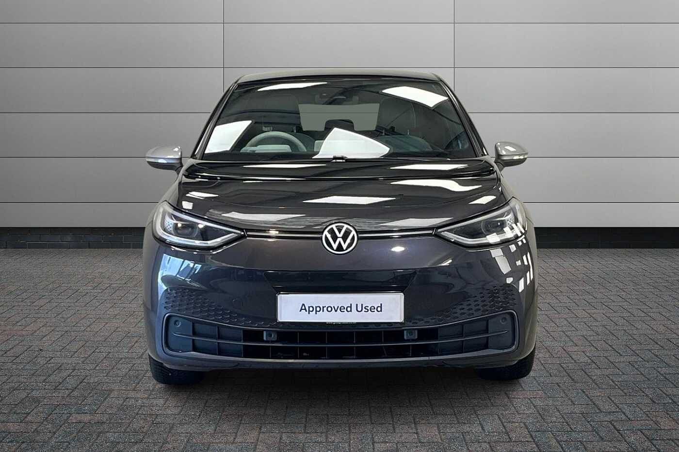 Volkswagen ID.3 Pro Performance 58kWh 1ST Edition Hatchback 5dr Electric Auto (204 ps)