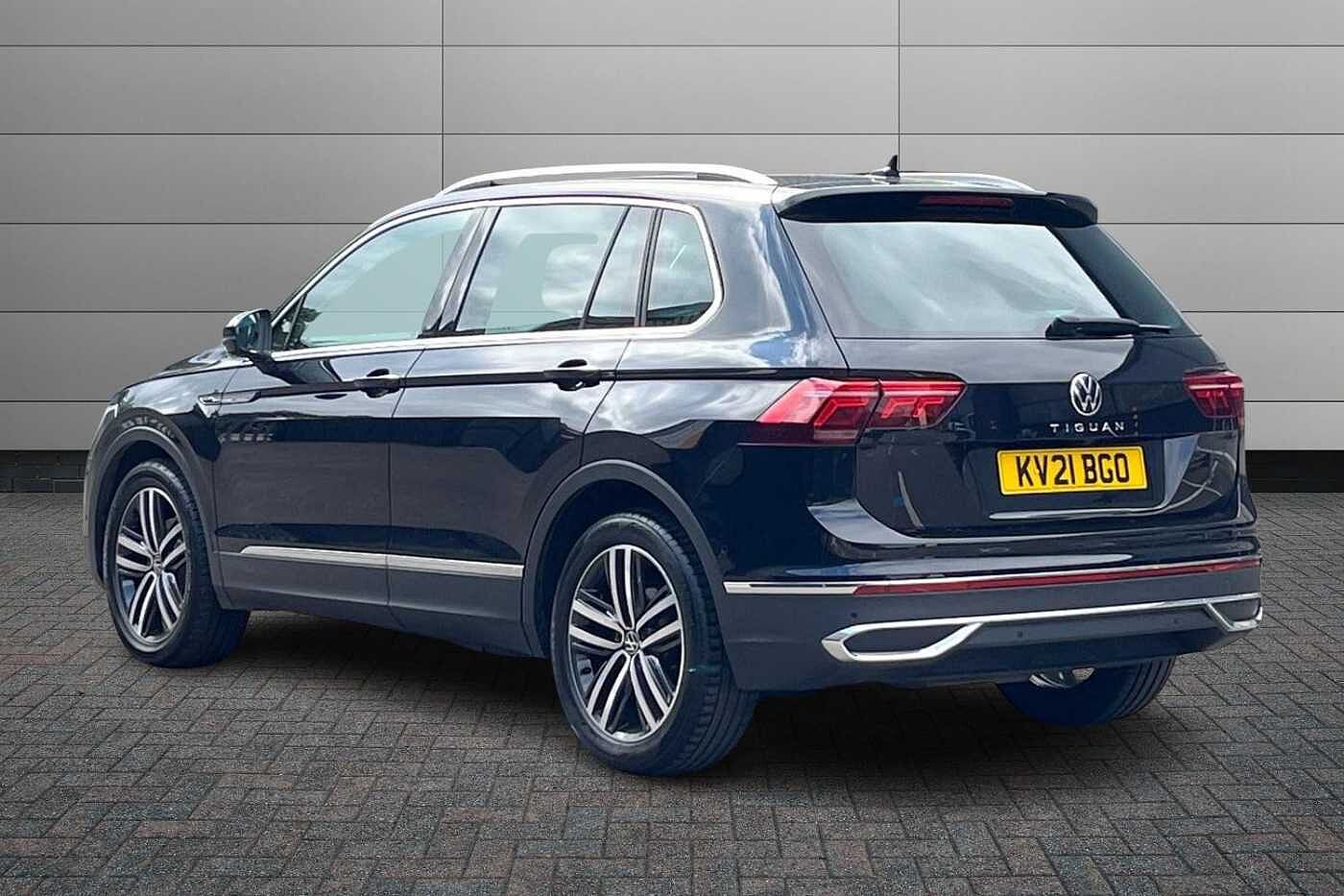 Volkswagen Tiguan 2.0 TDI Elegance SUV 5dr Diesel DSG Euro 6 (s/s) (150 ps)