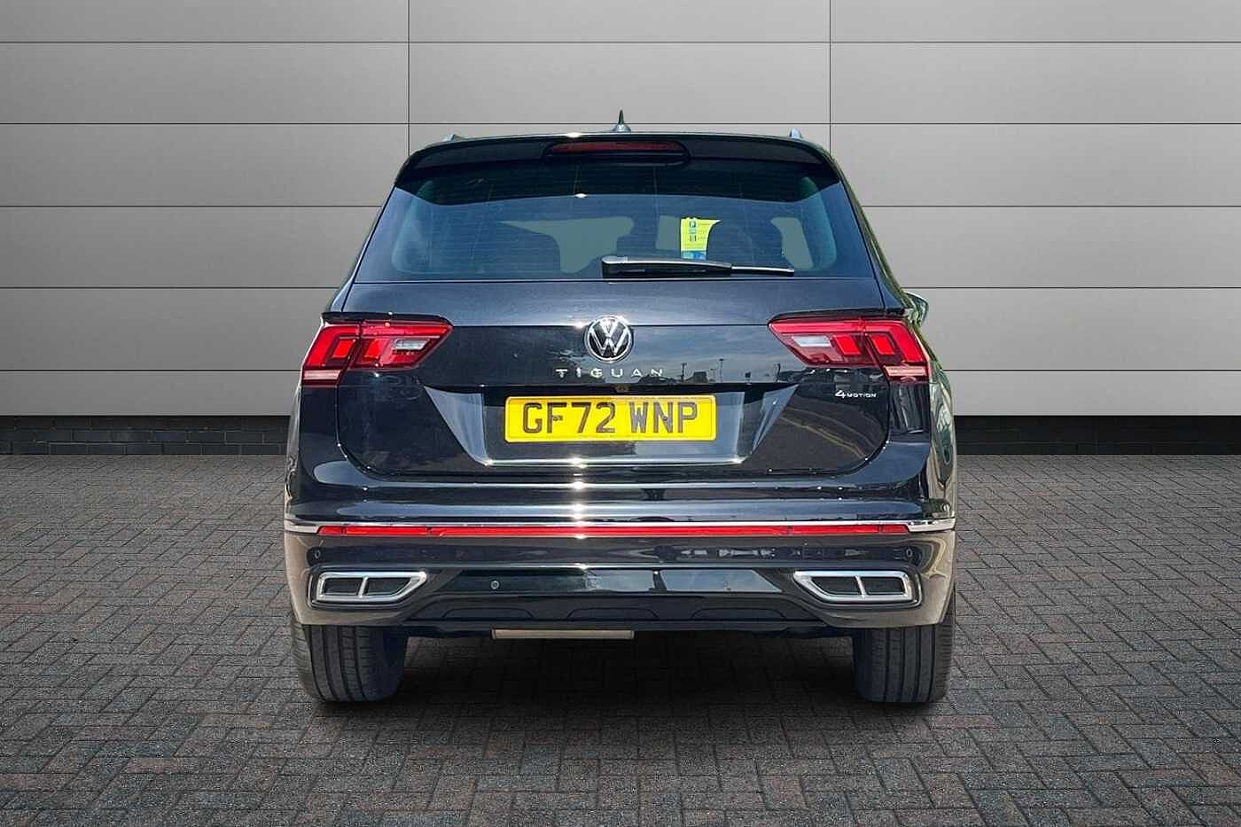 Volkswagen Tiguan 2.0 TDI R-Line SUV 5dr Diesel DSG 4Motion Euro 6 (s/s) (150 ps)