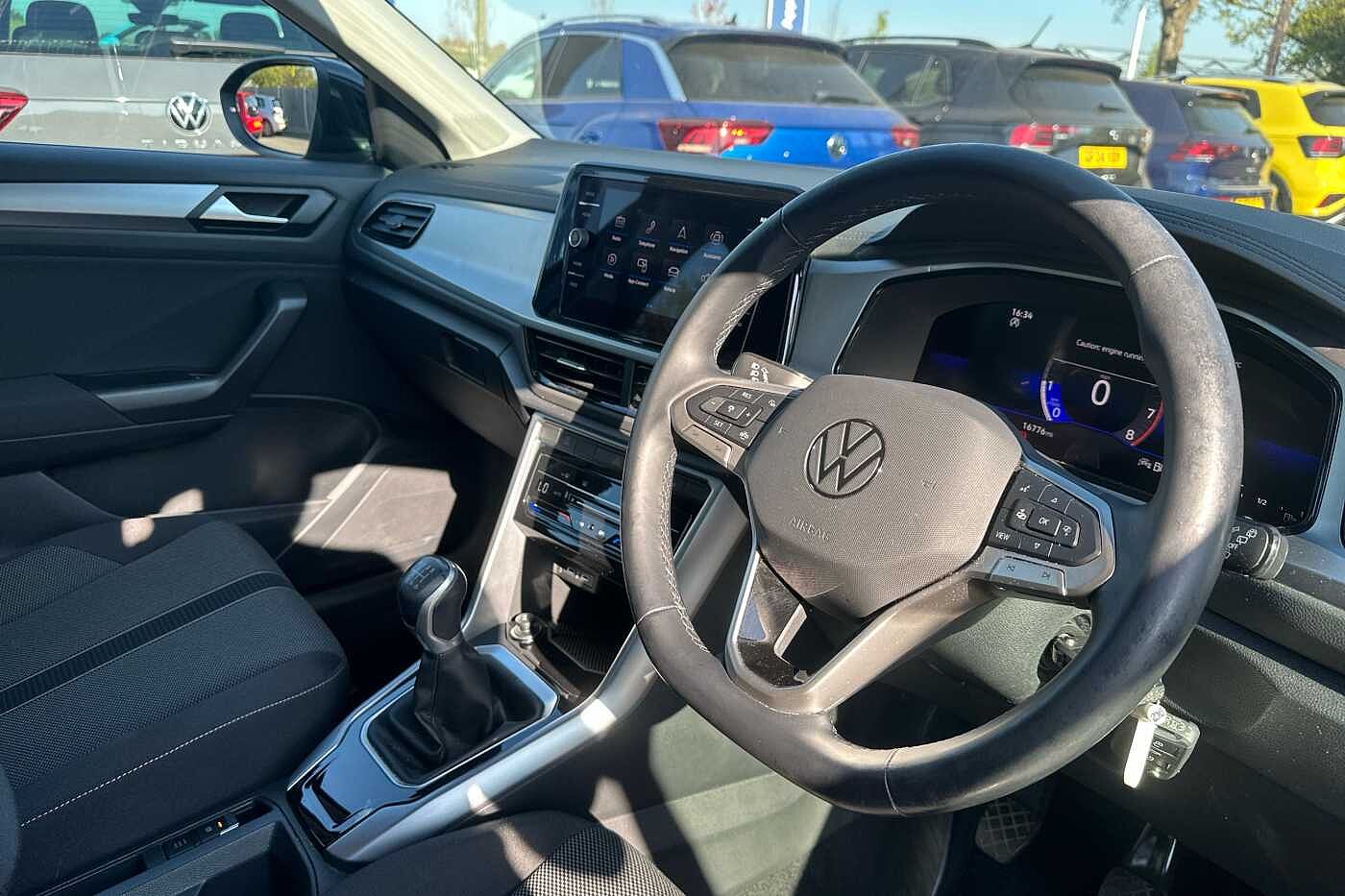 Volkswagen T-ROC 1.0 TSI (110ps) Life