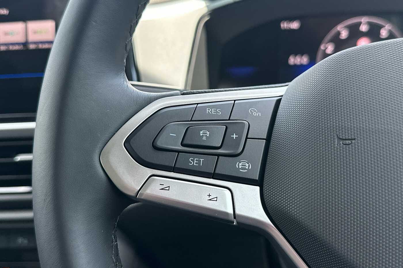 Volkswagen T-ROC 1.5 TSI (150ps) Life