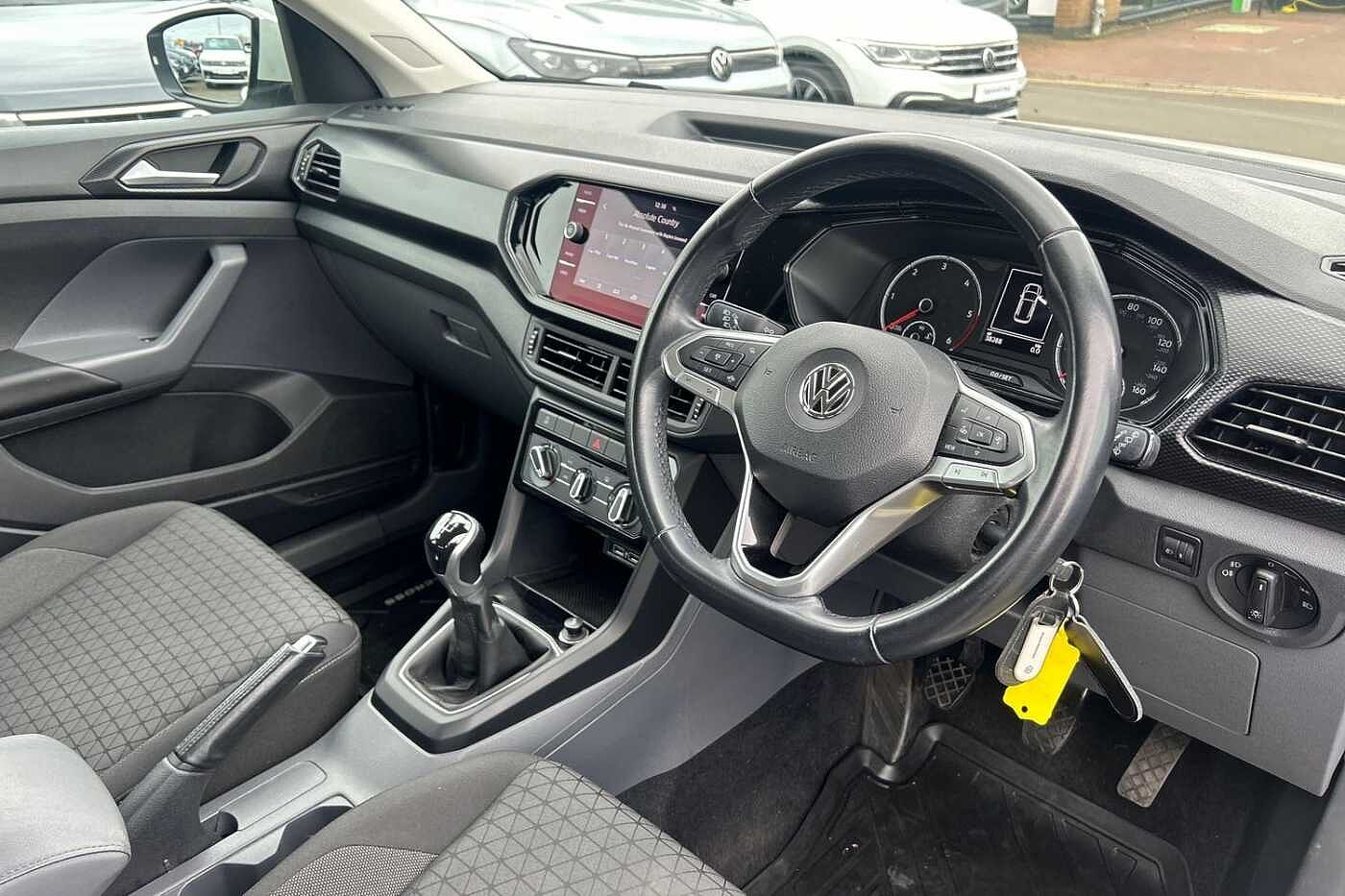 Volkswagen T-Cross Hatchback 1.6 TDI (95ps) SE