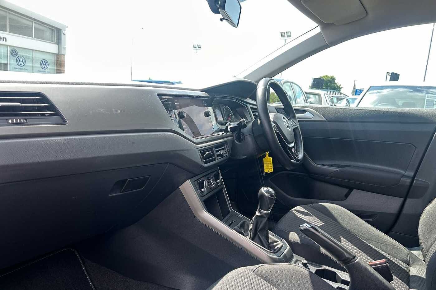 Volkswagen Polo MK6 Hatchback 5Dr 1.0 65PS SE EVO