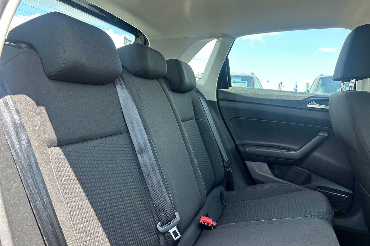 Volkswagen Polo MK6 Hatchback 5Dr 1.0 65PS SE EVO