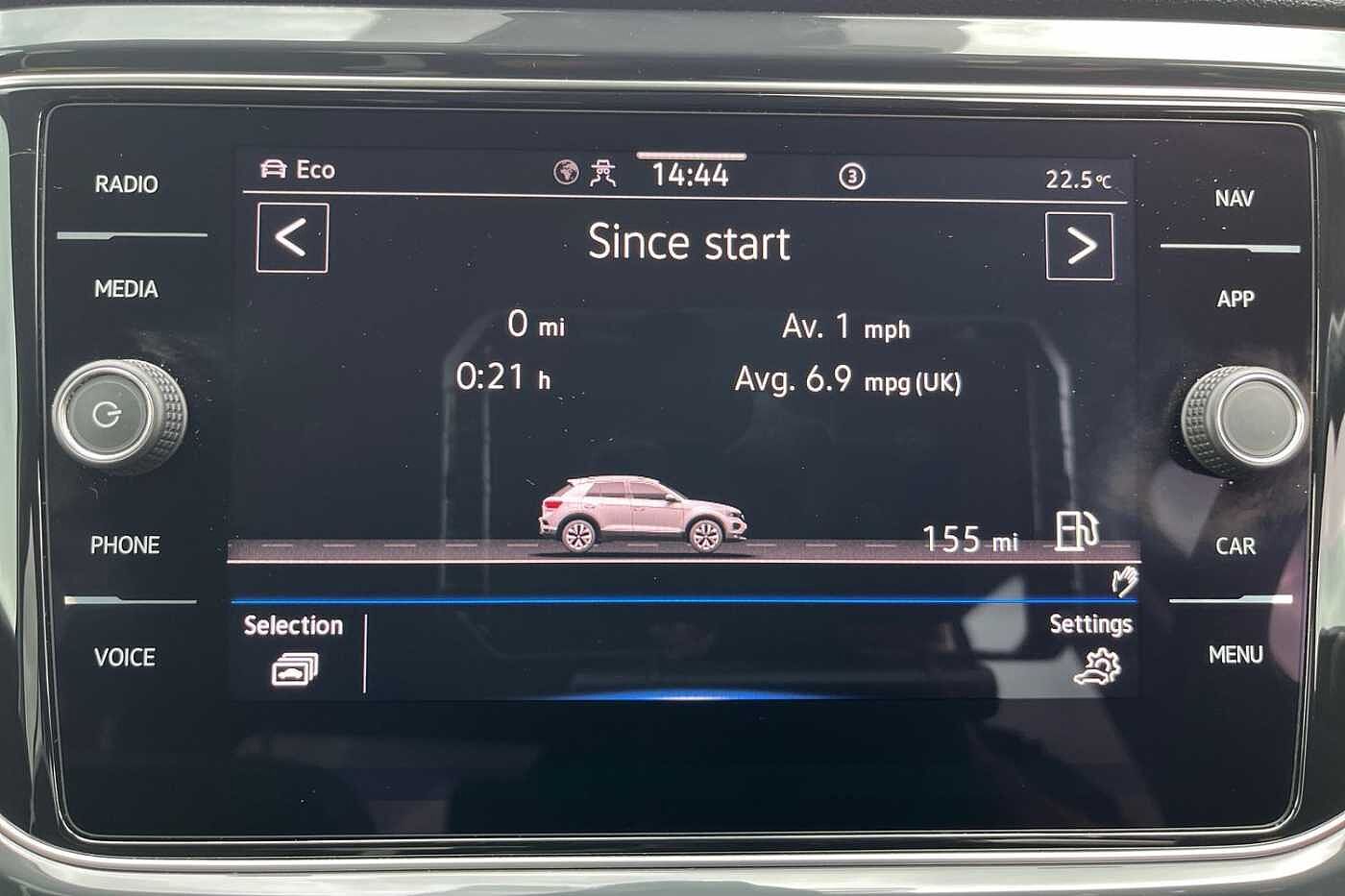 Volkswagen T-Roc 1.5 TSI GPF EVO SEL Manual 150 ps - HEATED SEATS,CAMERA, ELECTRIC TAILGATE
