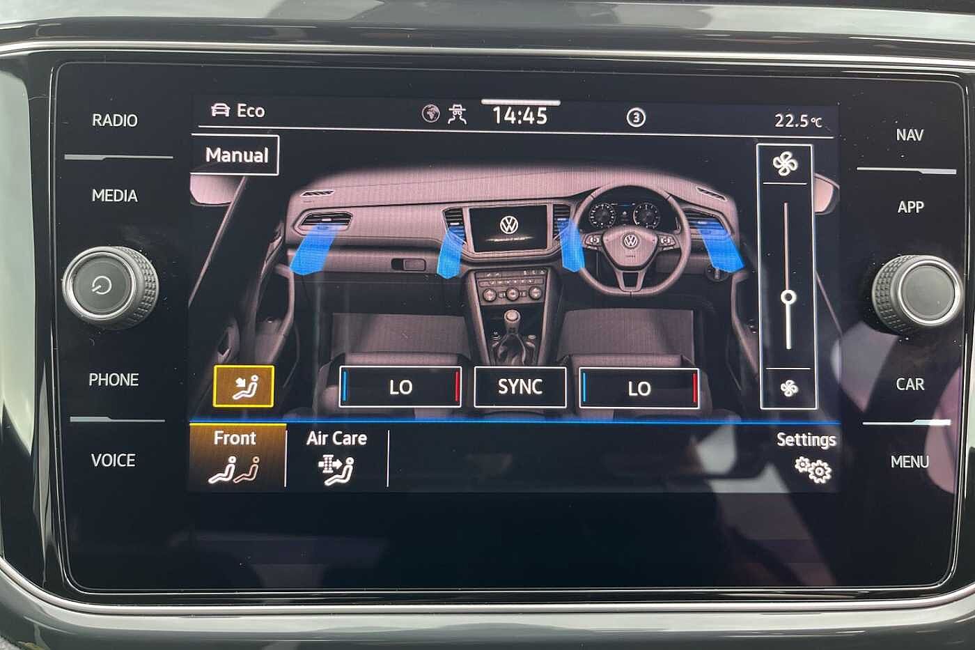 Volkswagen T-Roc 1.5 TSI GPF EVO SEL Manual 150 ps - HEATED SEATS,CAMERA, ELECTRIC TAILGATE
