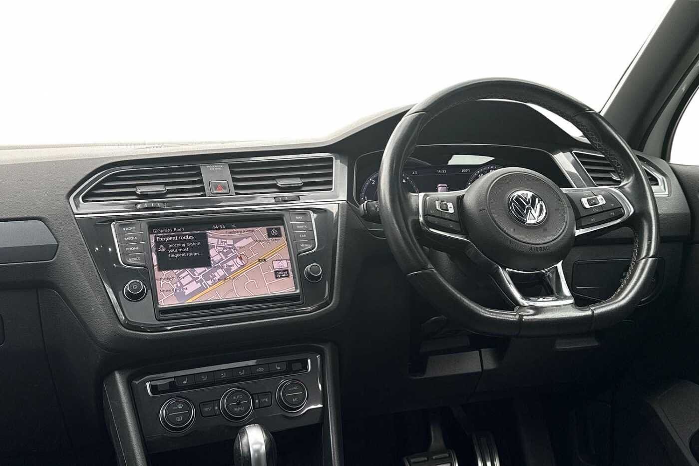 Volkswagen Tiguan 2.0 TDI BlueMotion Tech R-Line SUV 5dr Diesel DSG 4Motion Euro 6 (s/s) (150 ps)