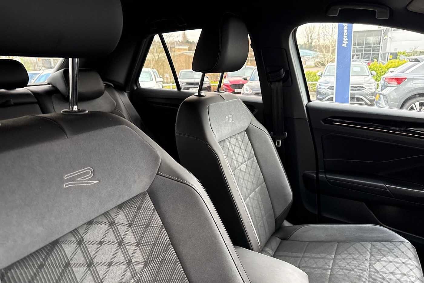 Volkswagen T-roc Hatchback 1.5 TSI R-Line 5dr DSG